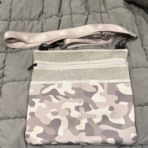 HAUTE SHORE Camouflage Crossbody Bag in Gray and Cream